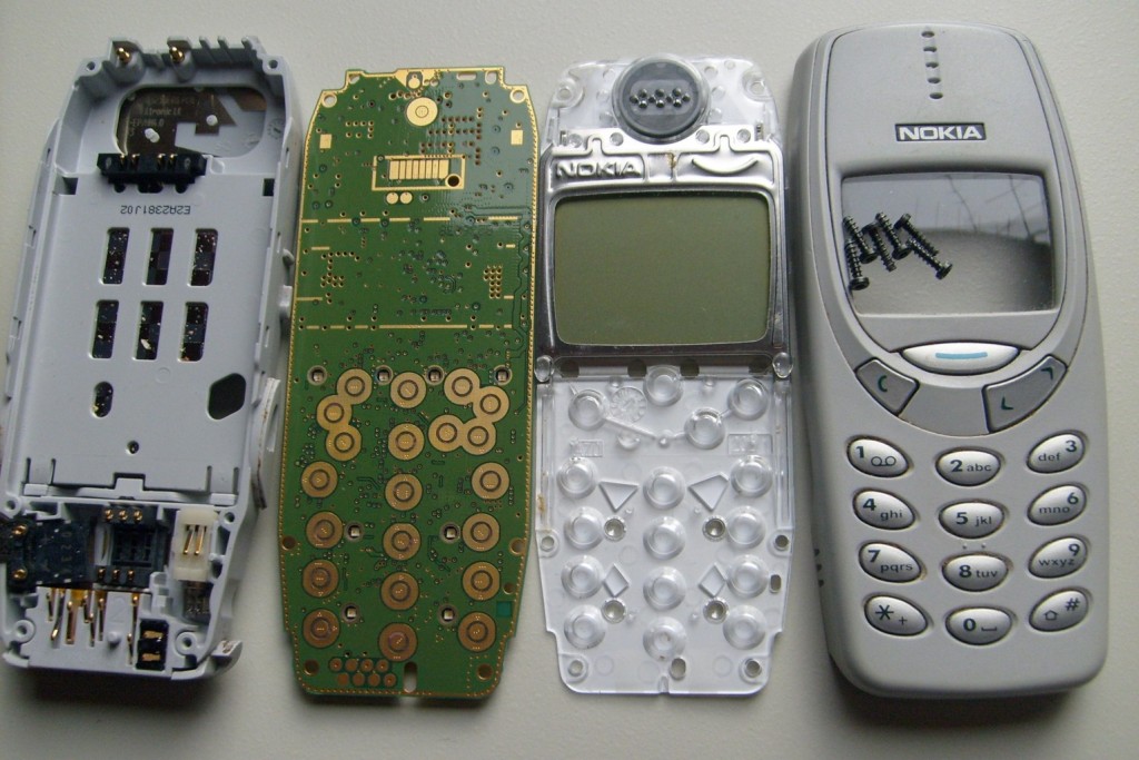 Démontage du Nokia 3410